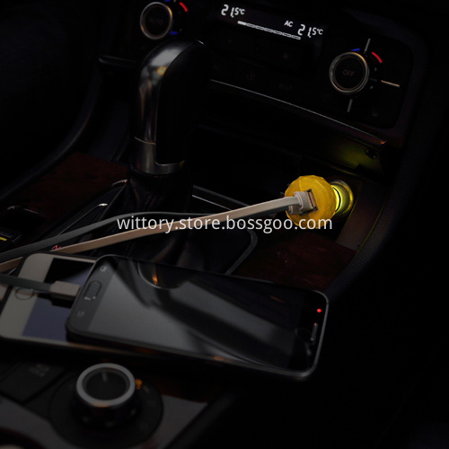 Mobile phone car charger